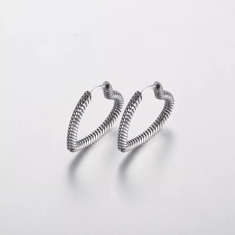 (imagen para) Pendientes de aro con dije de corazón de Pandora Moments - 292236C00 - Ver 3