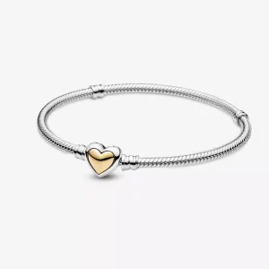 (imagen para) Pulsera de cadena de serpiente con broche de corazón dorado en relieve PANDORA - 599380C00