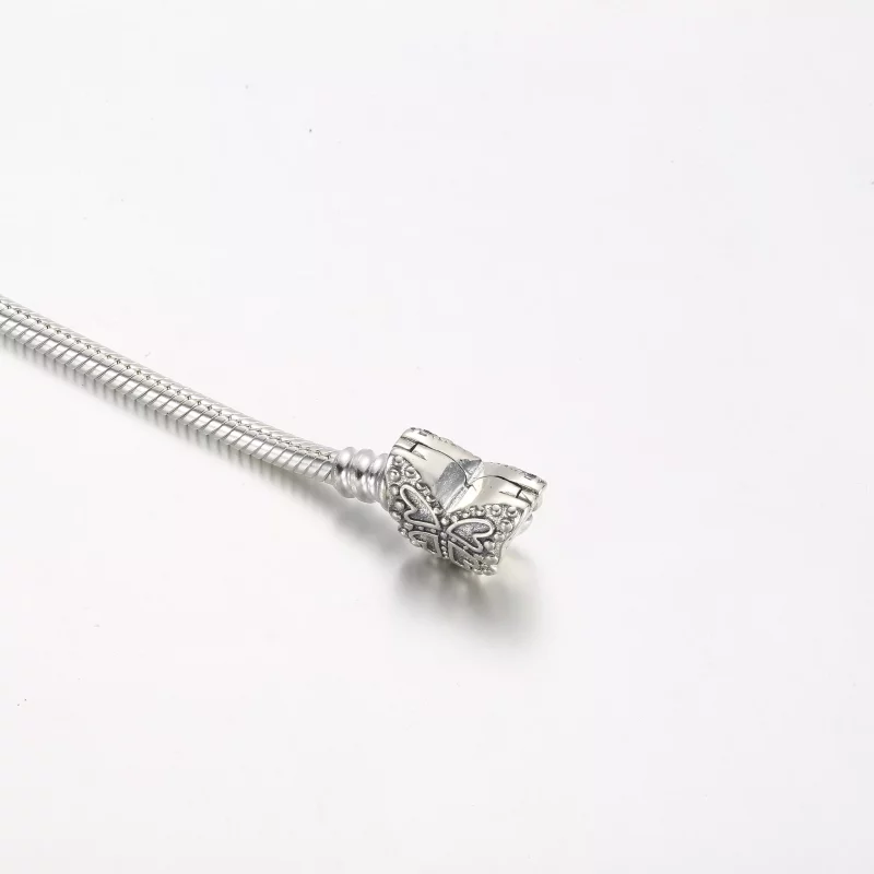 (imagen para) Pulsera de cadena de serpiente con cierre de mariposa Pandora Moments - 590782C0 - Ver 5