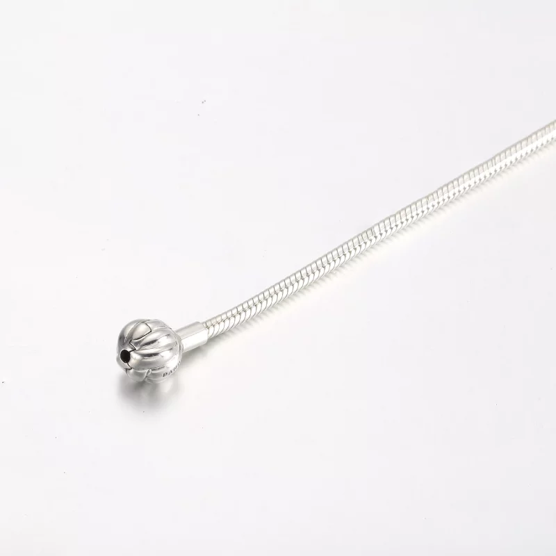 (imagen para) Pulsera Pandora de plata de ley con cadena de serpiente y cierre de nudo de amor - Ver 4