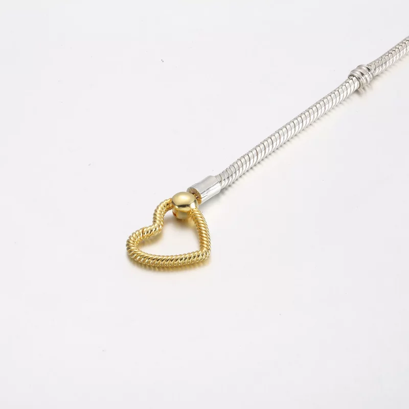 (imagen para) Pulsera Pandora Moments con cadena de serpiente y cierre de corazón - 569539C00 - Ver 3