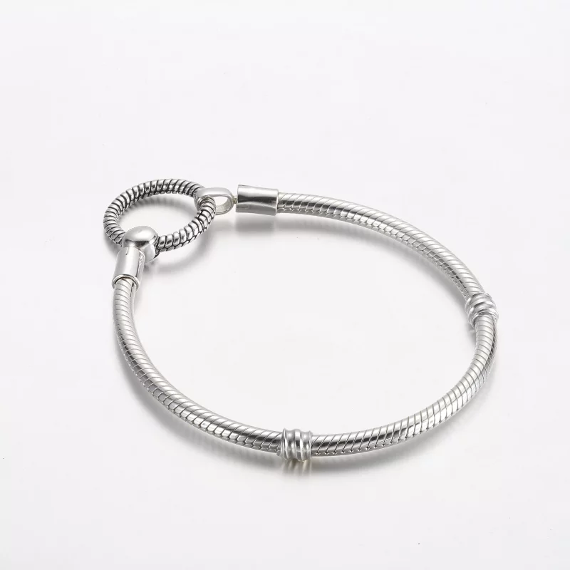 (imagen para) Pulsera Pandora Moments con cierre de presión y cadena de serpiente - 592242C00 - Ver 2