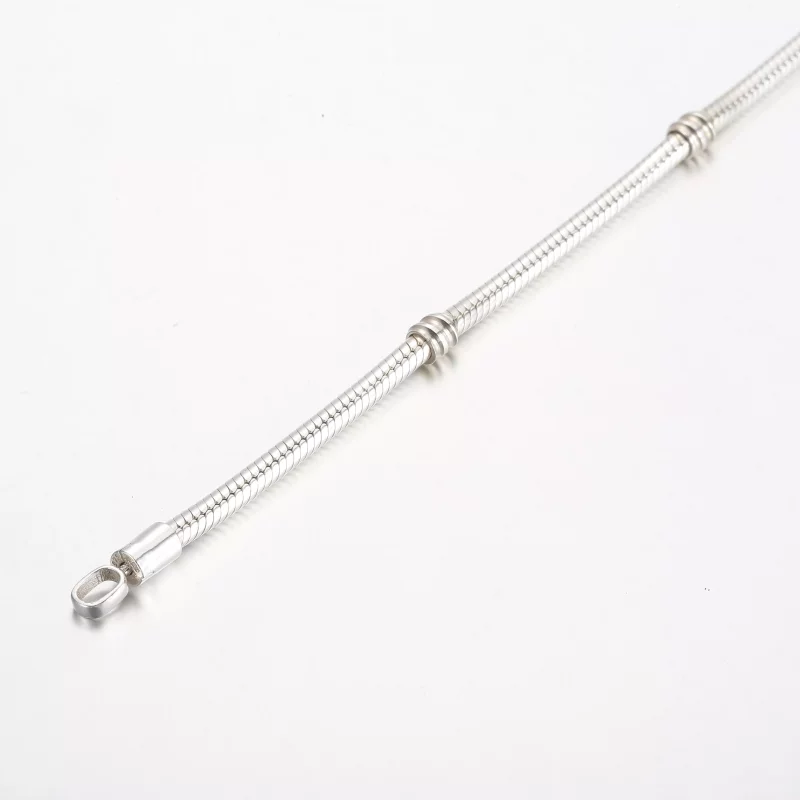 (imagen para) Pulsera Pandora Moments con cierre de presión y cadena de serpiente - 592242C00 - Ver 5
