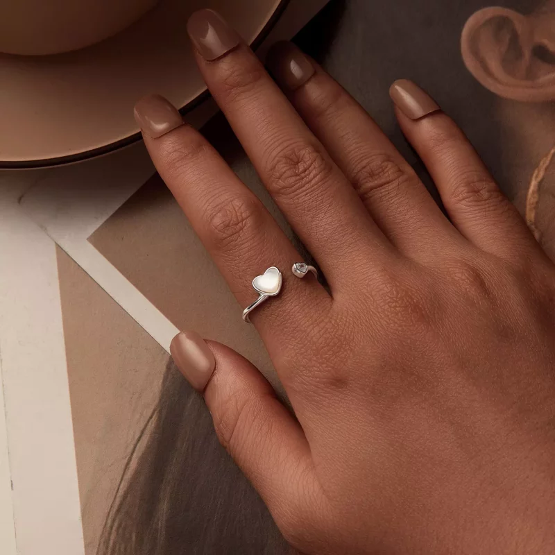 (imagen para) Anillo abierto de concha blanca con forma de corazón que late al estilo PANDORA - Ver 6