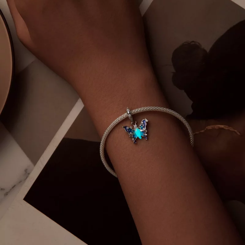 (imagen para) Colgante de mariposa luminosa de colores estilo PANDORA - SCC2731 - Ver 4