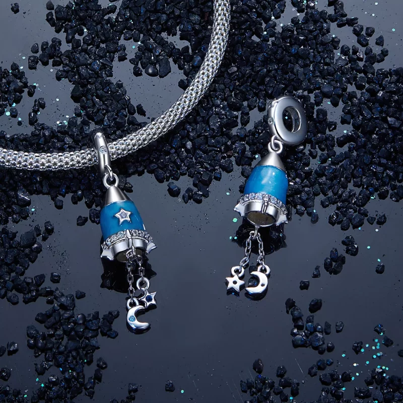 (imagen para) Colgante estilo PANDORA con forma de estrella, luna y cohete - SCC2788 - Ver 4