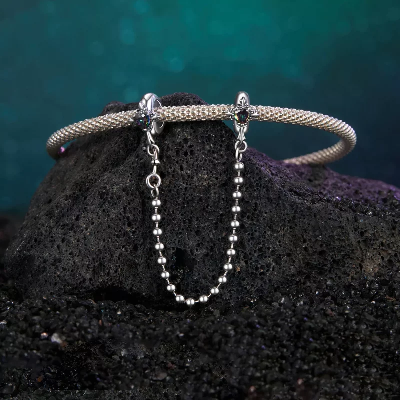 (imagen para) Cadena de seguridad de silicona con forma de cruz estilo vintage de PANDORA - BS - Ver 3