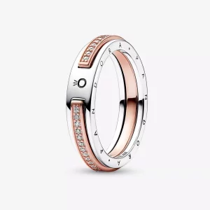 (imagen para) Anillo Logo y Pavé en Dos Tonos Pandora Signature - 182773C01