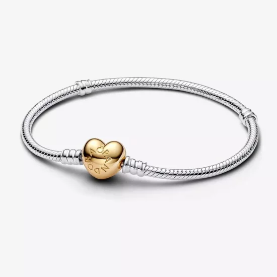 (imagen para) Pulsera Diseño Cadena de Serpiente Broche Corazón en Pavé de Pandora Moments - 568707C00