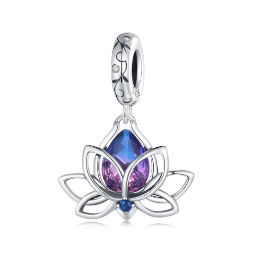 Estilo Pandora, Colgante en forma de corazón con alas - SCC2587