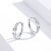 Aretes de argolla plateados con símbolo infinito al estilo Pandora - SCE872