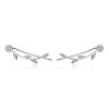 Aretes de botón estilo Pandora están hechos de plata y tienen un diseño de hojas brillantes - SCE266