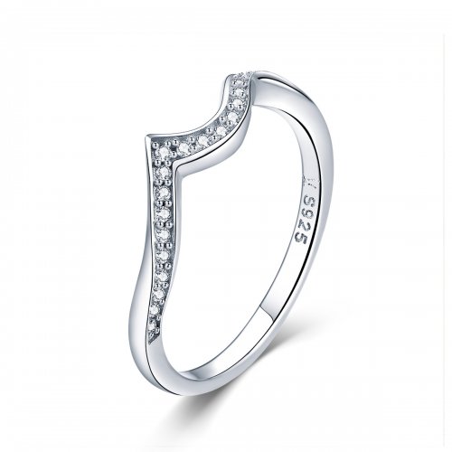 Anillo plateado de estilo Pandora con forma afilada - SCR469