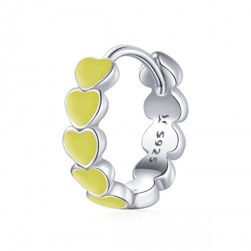 Aretes de argolla estilo Pandora con corazones plateados - SCE1052-YE