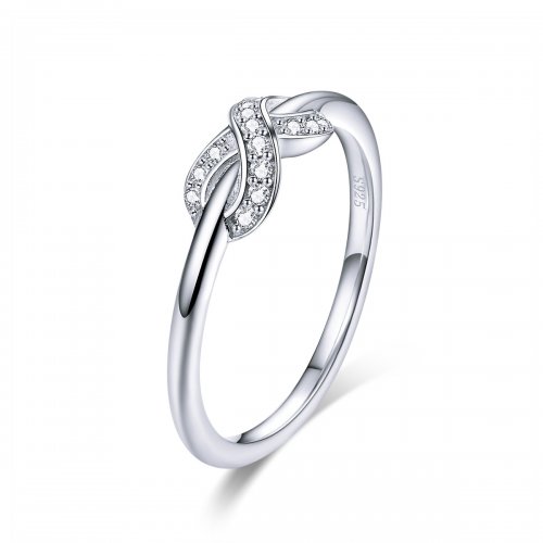 Anillo de Amor Infinito de Estilo Pandora en Plata - SCR494