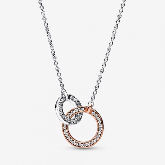 Collar de círculos entrelazados en dos tonos con la firma Pandora - 382778C01 - Haga click en la imagen para cerrar