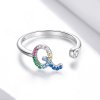 Anillo abierto de estilo Pandora con letra Q en colores vivos - SCR723-Q