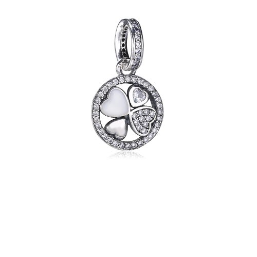 Collar Corazones de amor PANDORA