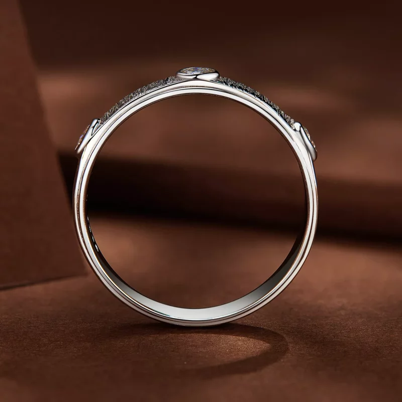 (imagen para) Anillo de banda Moissanite delicado estilo Pandora para hombre - MSR032 - Ver 4