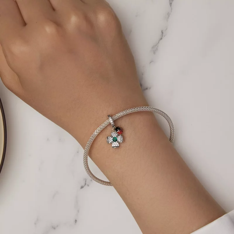(imagen para) Pendiente encanto estilo Pandora con trébol de la suerte y mariquita - SCC2523 - Ver 5