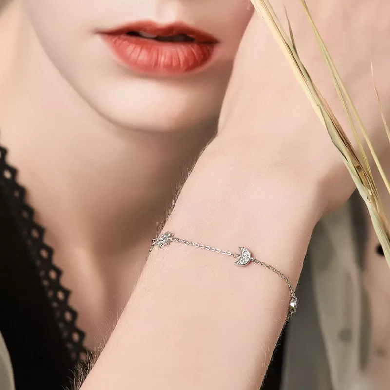 (imagen para) Pulsera deslizable con cadena de luna, sol y estrellas de estilo Pandora en plat - Ver 2