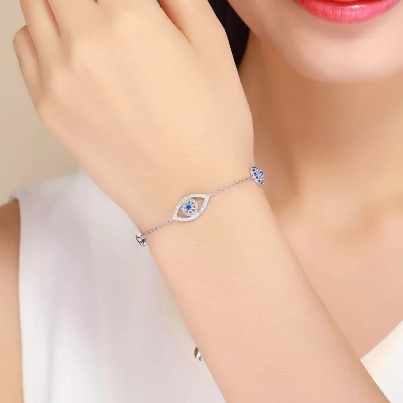 (imagen para) Pulsera deslizante de cadena con ojo protector de estilo Pandora en plata - SCB0 - Ver 2