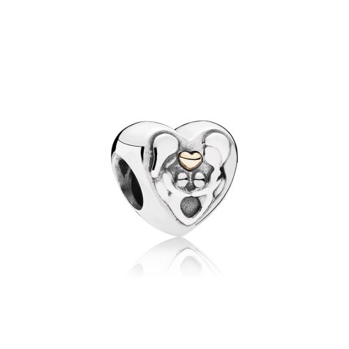 Charm en plata de ley Corazón de la familia PANDORA
