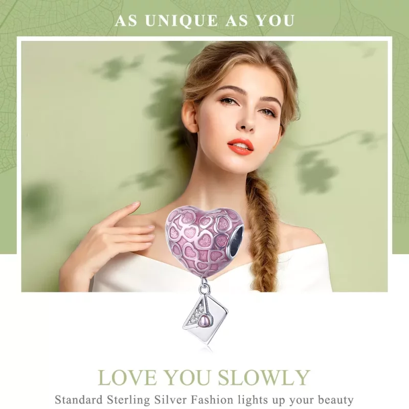 (imagen para) Charm colgante estilo Pandora de plata con el mensaje "Love You Slowly" - SCC108 - Ver 2