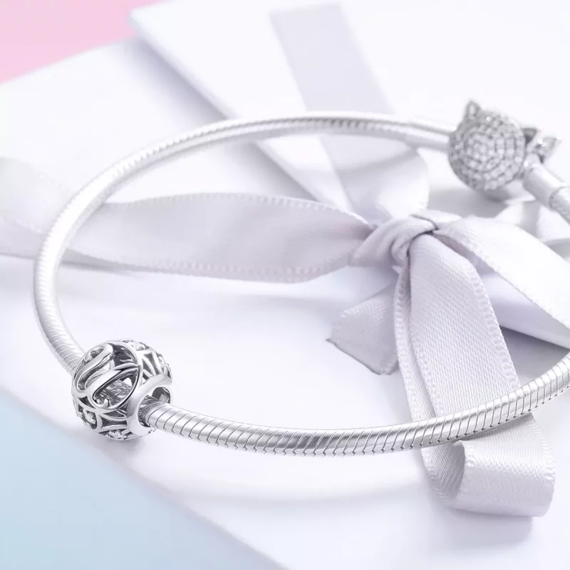 (imagen para) Charm con estilo Pandora con letra U - SCC738-U - Ver 4