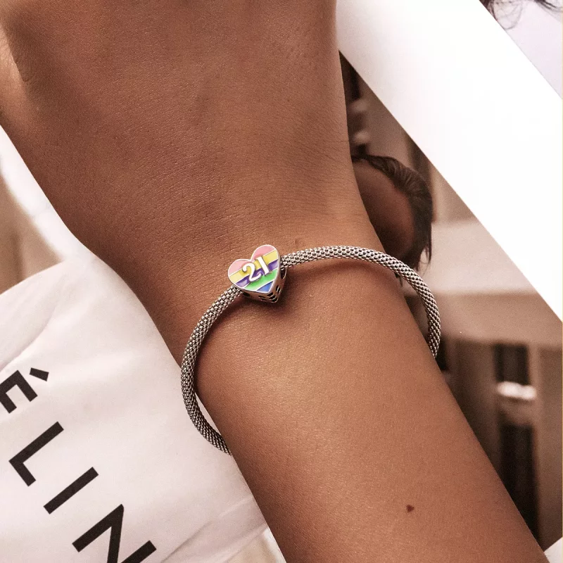 (imagen para) Charm de estilo Pandora con corazón arcoíris - BSC548 - Ver 5