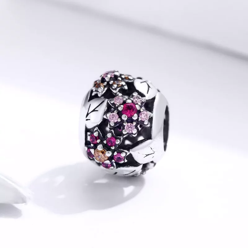 (imagen para) Charm de estilo Pandora en plata con elegante diseño de flores de cerezo - SCC14 - Ver 2