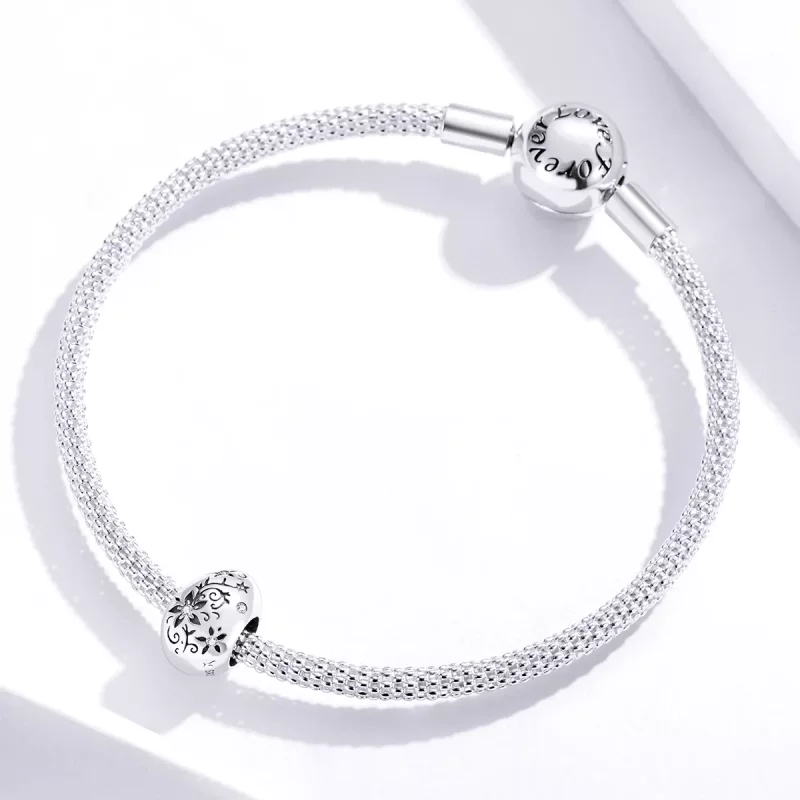 (imagen para) Charm de huevo de Pascua retro de estilo Pandora en plata - SCC1466 - Ver 4