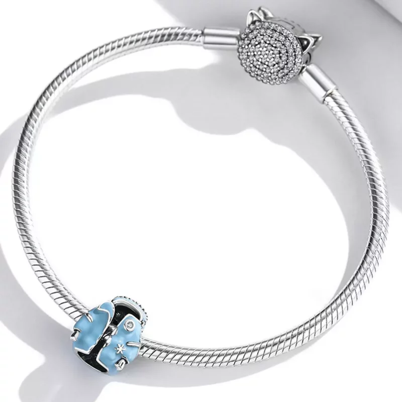 (imagen para) Charm tipo Pandora de chaqueta de plumas azul cielo - SCC1999 - Ver 3