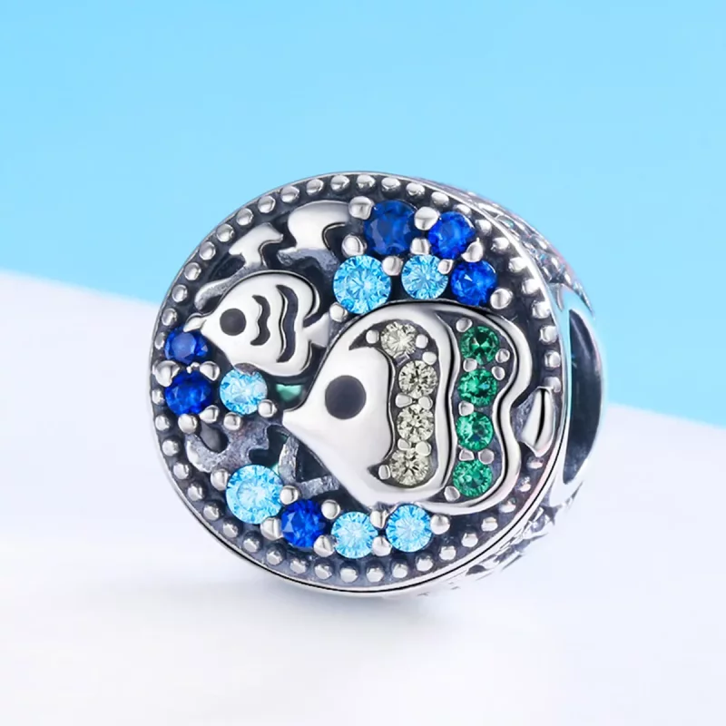 (imagen para) Encanto de estilo Pandora en plata con coloridos peces del mundo submarino - SCC - Ver 2