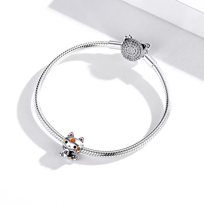 (imagen para) Encanto de plata estilo Pandora con el auspicioso gato atrapador de dinero - SCC - Ver 3