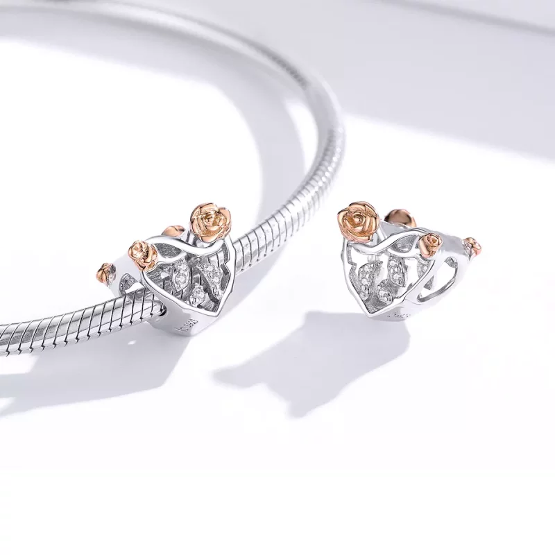 (imagen para) Estilo Pandora Charm en Dos Tonos con Corazón y Rosas - BSC280 - Ver 2