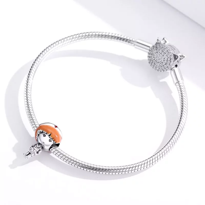 (imagen para) Pulsera de estilo Pandora con colgante de enfermera blanca con ángel de plata - - Ver 2