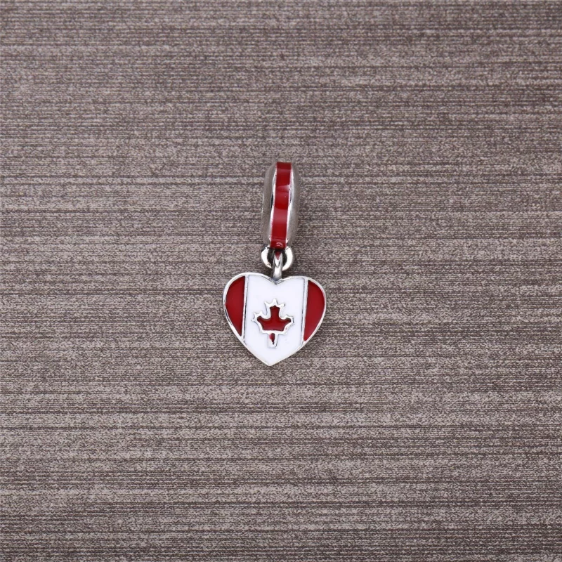 (imagen para) Charm colgante en plata de ley Bandera del corazon de canada PANDORA - Ver 2