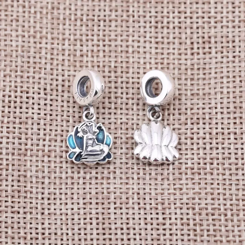 (imagen para) Charm colgante en plata de ley Concha con Ariel y el Mar - PANDORA - Ver 3