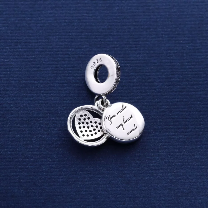 (imagen para) Charm colgante en plata de ley Coraz&oacute;n Devoto - PANDORA - Ver 3