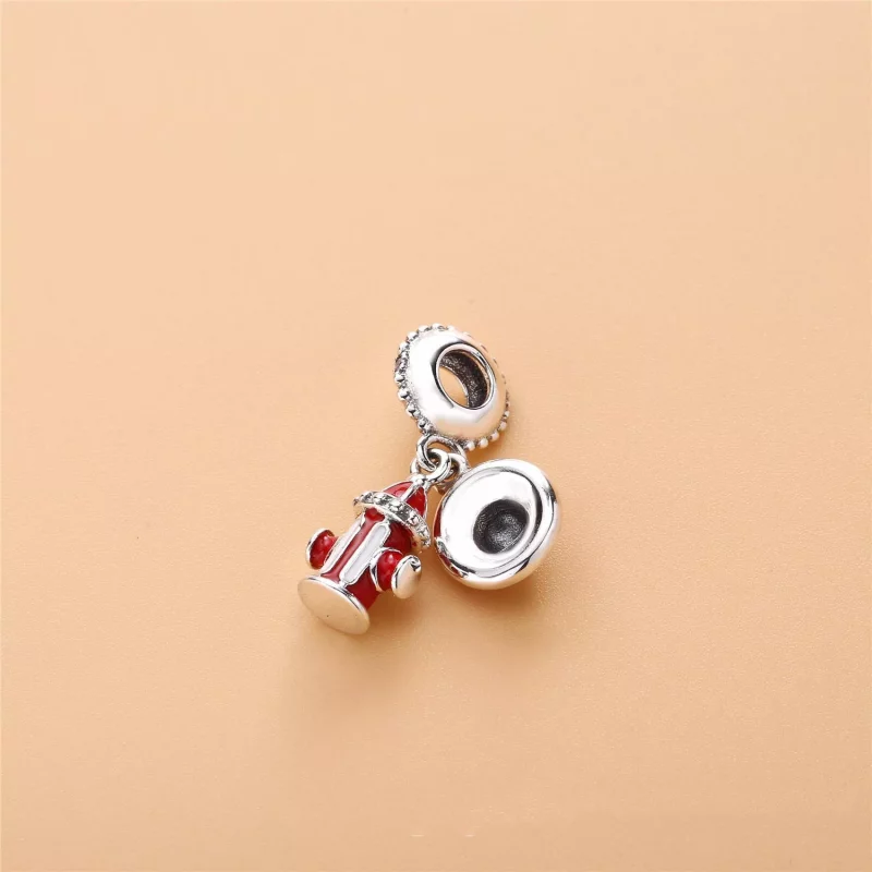 (imagen para) Charm colgante en plata de ley Esenciales de bombero PANDORA - Ver 3