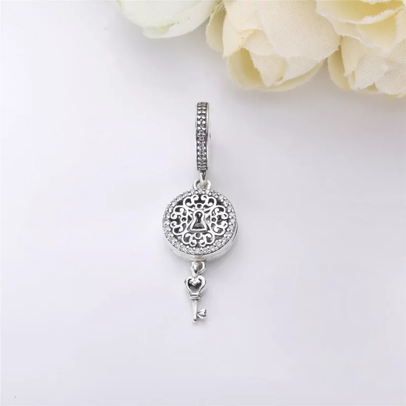 (imagen para) Charm colgante en plata de ley Llave del Amor Real - PANDORA - Ver 2