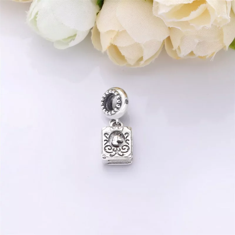 (imagen para) Charm colgante en plata de ley nuestro libro de cuento de hadas PANDORA - Ver 2