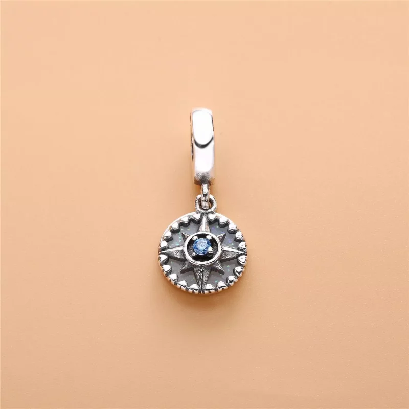 (imagen para) Charm colgante en plata de ley Rosa de los Vientos - PANDORA - Ver 2