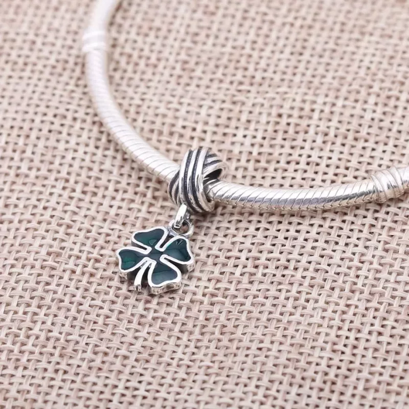(imagen para) Charm colgante en plata de ley Tr&eacute;bol PANDORA - Ver 3