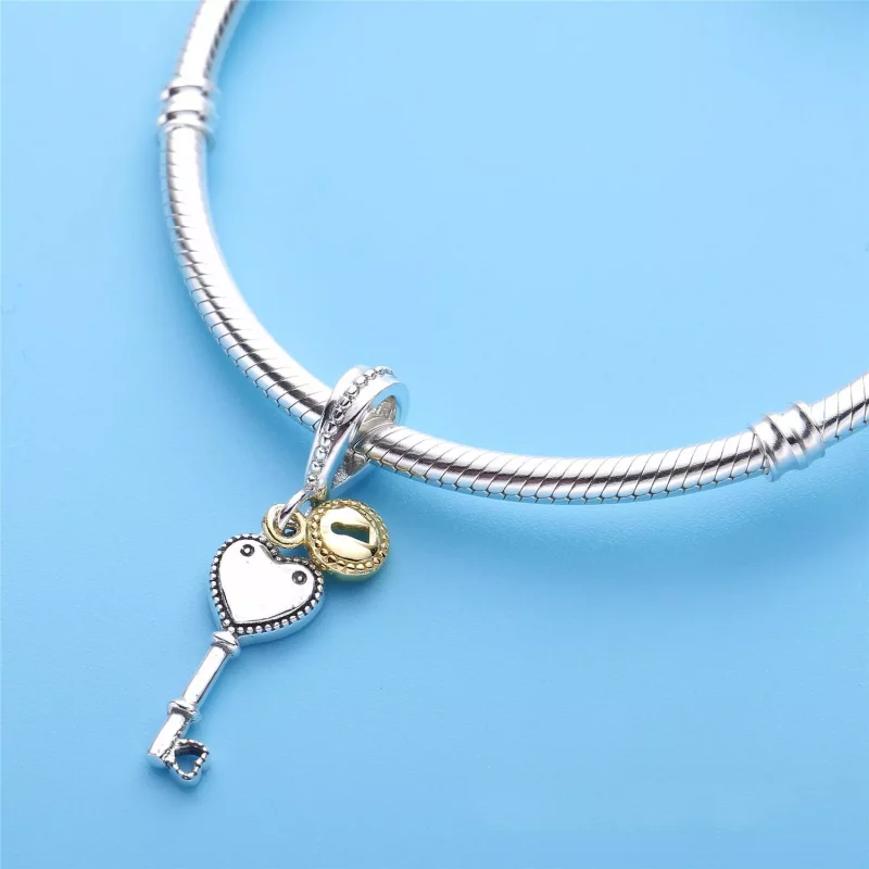 (imagen para) Charm colgante en plata de ley y oro Llave de mi Coraz&oacute;n - PANDORA - Ver 4