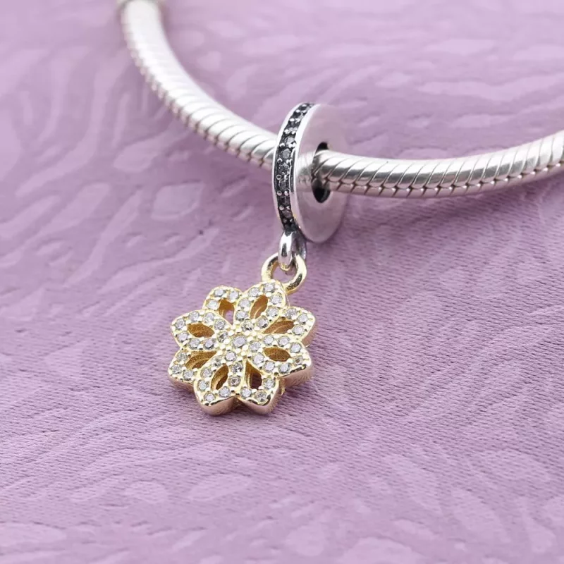(imagen para) Charm colgante Encaje Bot&aacute;nico - PANDORA - Ver 2