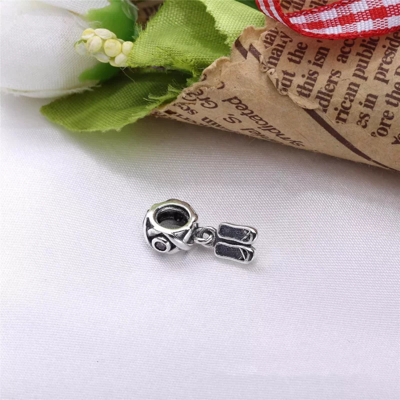 (imagen para) Charm Colgante Zapatillas de Ballet - PANDORA - Ver 2