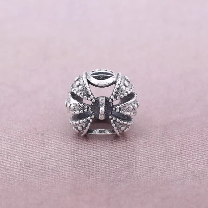 (imagen para) Charm Corona Real - PANDORA - Ver 3