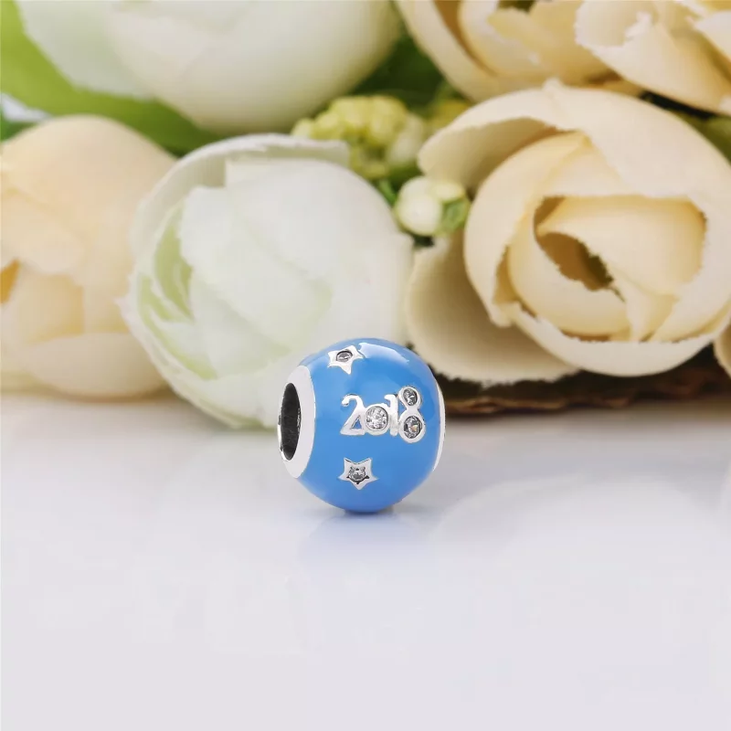 (imagen para) Charm en plata de ley Castillo de Fantasyland "Edici&oacute;n 2018" PANDORA - Ver 3